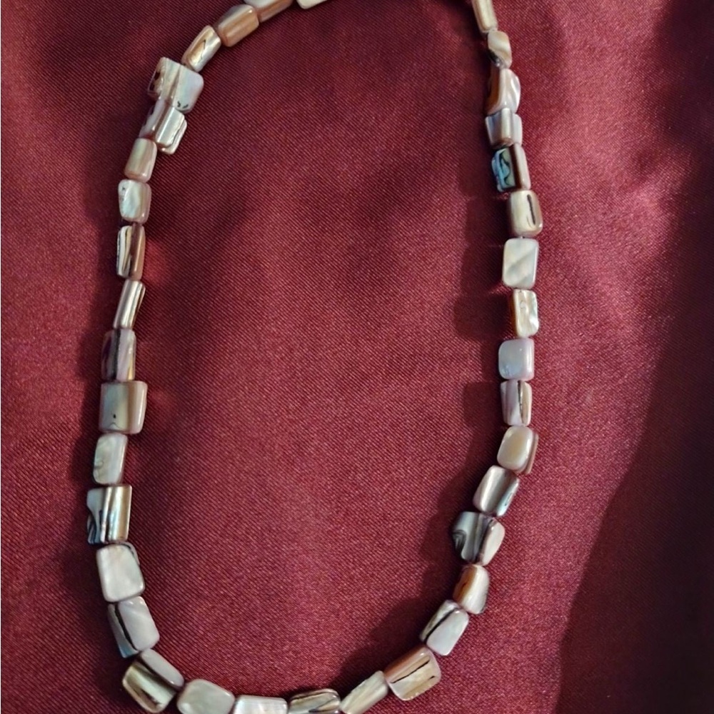 Chic Natural Bead Necklace